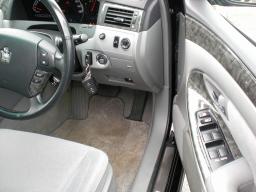 Toyota Crown Royal Saloon picture