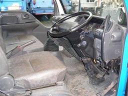 Isuzu ELF 2ton Full Flat Low Dump Truck picture