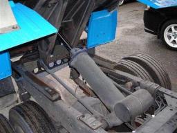 Isuzu ELF 2ton Full Flat Low Dump Truck picture