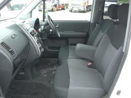 Honda MOBILIO SPIKE A picture