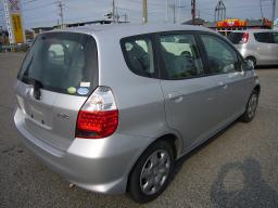 Honda Fit 1.3A picture