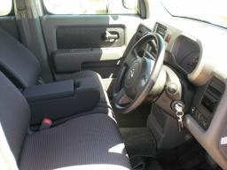Nissan CUBE SX picture