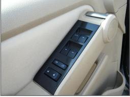 Toyota Tundra SR5 V8 picture