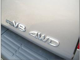 Toyota Tundra SR5 V8 picture