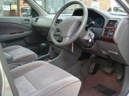 Toyota CORONA PREMIO E picture