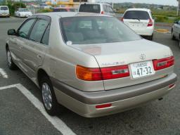 Toyota CORONA PREMIO E picture