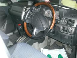 Mitsubishi Pajero IO 2.0 4WD Pearl Package picture