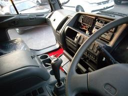 Mitsubishi FUSO Fighter Power Gate picture