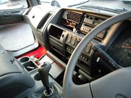 Mitsubishi FUSO Fighter Power Gate picture