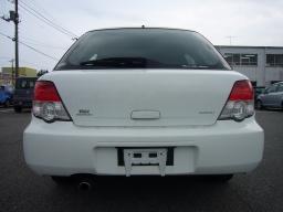 Subaru Impreza Wagon 15i picture