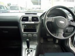 Subaru Impreza Wagon 15i picture