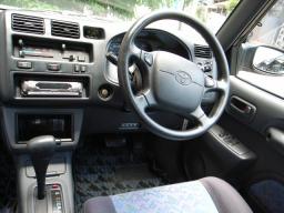 Toyota RAV4 J 4WD picture