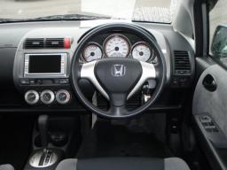 Honda Fit 1.3A picture