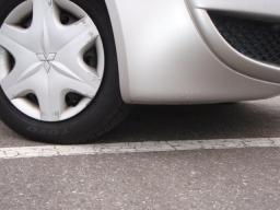 Mitsubishi COLT E picture