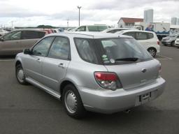 Subaru Impreza Wagon 15i picture