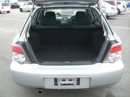 Subaru Impreza Wagon 15i picture