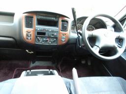 Nissan CARAVAN GX picture