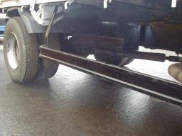 Nissan UD Condor Truck with Unic Cargo Crane picture