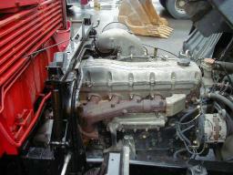 Nissan UD Condor Truck with Unic Cargo Crane picture