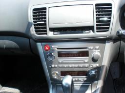Subaru LEGACY B4 2.0i picture