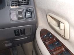 Toyota IPSUM EXCELLENT VERSION 2 picture