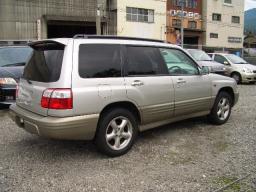 Subaru FORESTER 2.0 S/Tb 4WD picture