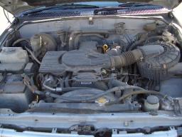 Toyota Hilux DX Utility Pickup picture