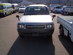 Toyota Hilux DX Utility Pickup picture