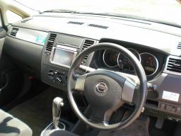 Nissan TIIDA LATIO 15S picture