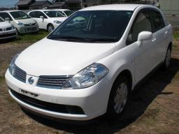 Nissan TIIDA LATIO 15S picture