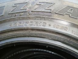 Picture 3 of Bridgestone tire