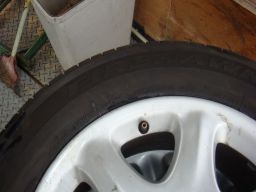 Picture 3 of Firestone tire