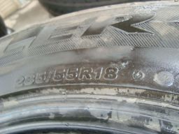 Picture 3 of Bridgestone tire