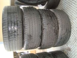Picture 4 of Bridgestone tire