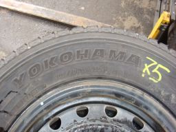 Picture 4 of Yokohama tire