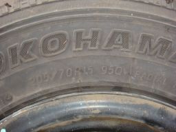 Picture 3 of Yokohama tire