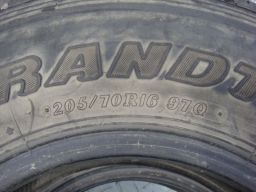 Picture 4 of Dunlop tire