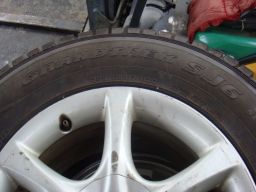 Picture 1 of Dunlop tire
