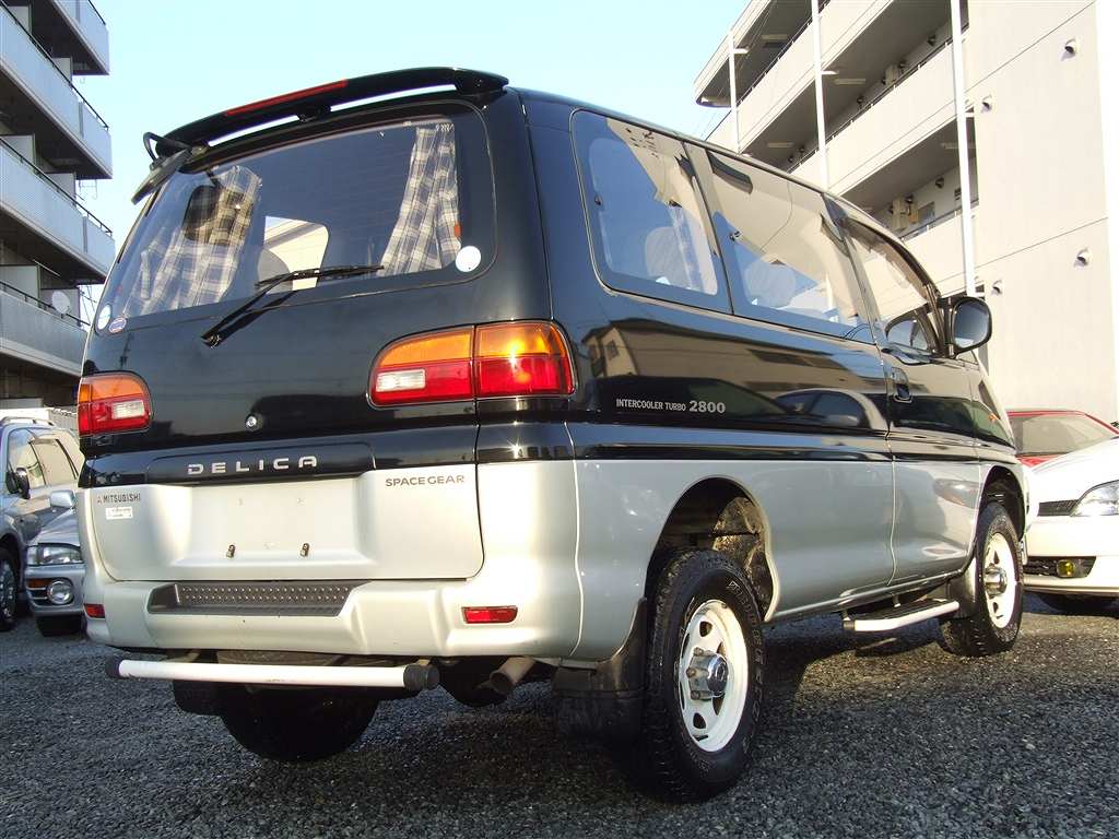 Mitsubishi DELICA SPACE GEAR Exceed1, 1995, used for sale