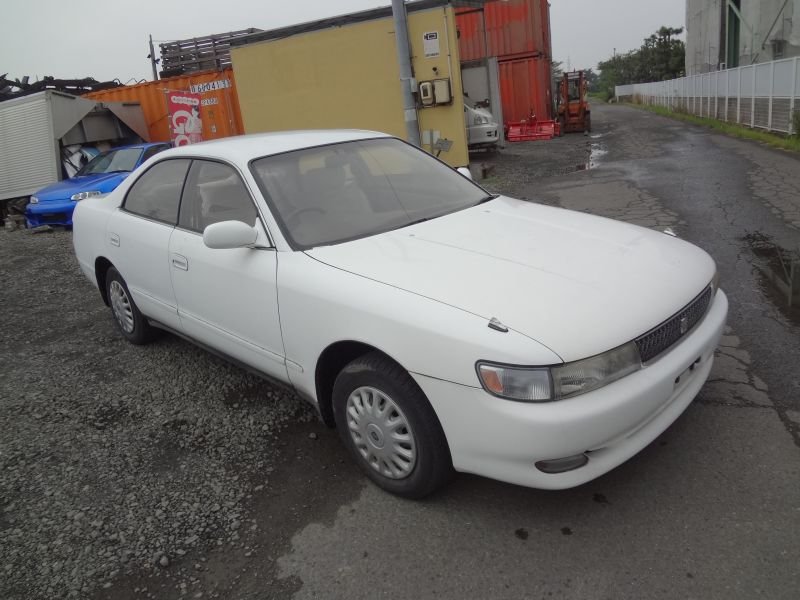 Toyota chaser avante