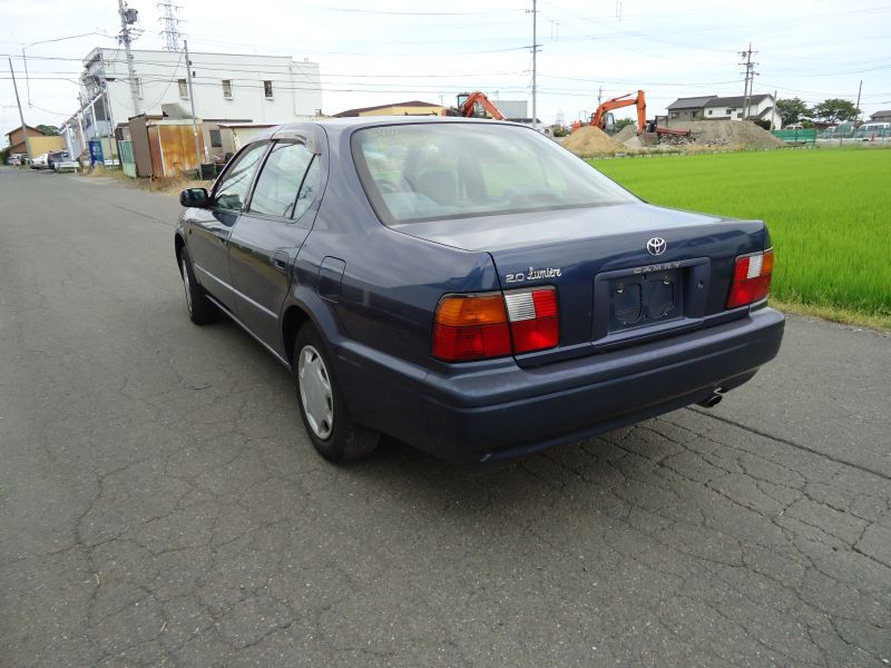 Toyota camry lumiere