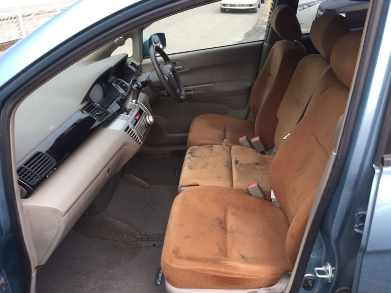 Honda edix салон