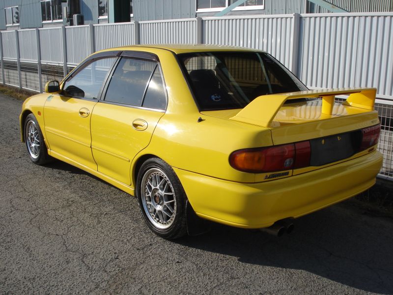 Mitsubishi lancer 1992