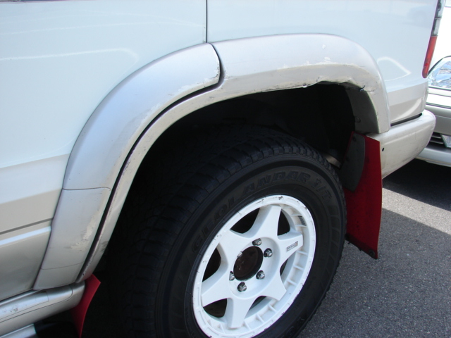 Isuzu bighorn 2000