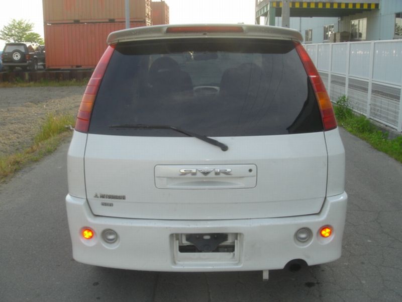 Mitsubishi rvr 2000