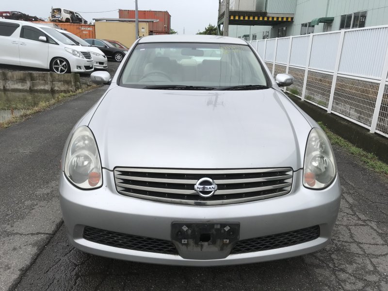 Nissan skyline 2004