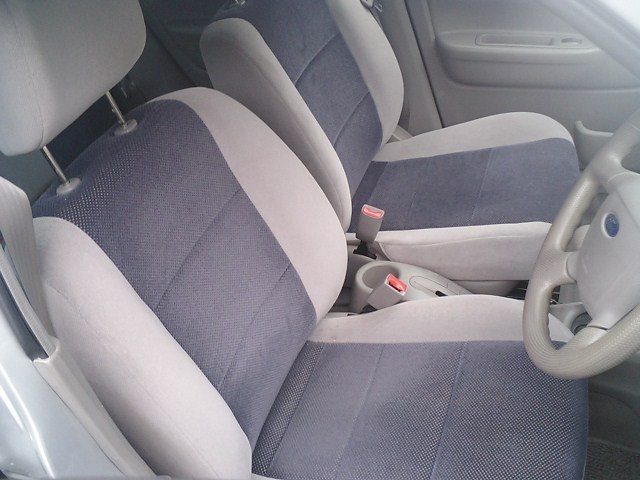 Ford festiva 2002