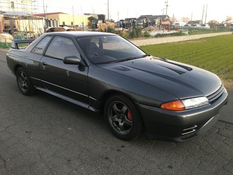 Nissan skyline 90