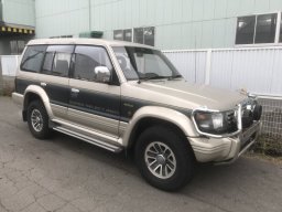 Mitsubishi PAJERO SUPER EXCEED 4WD, 1992, used for sale Mitsubishi PAJERO SUPER EXCEED 4WD, 1992, used for sale