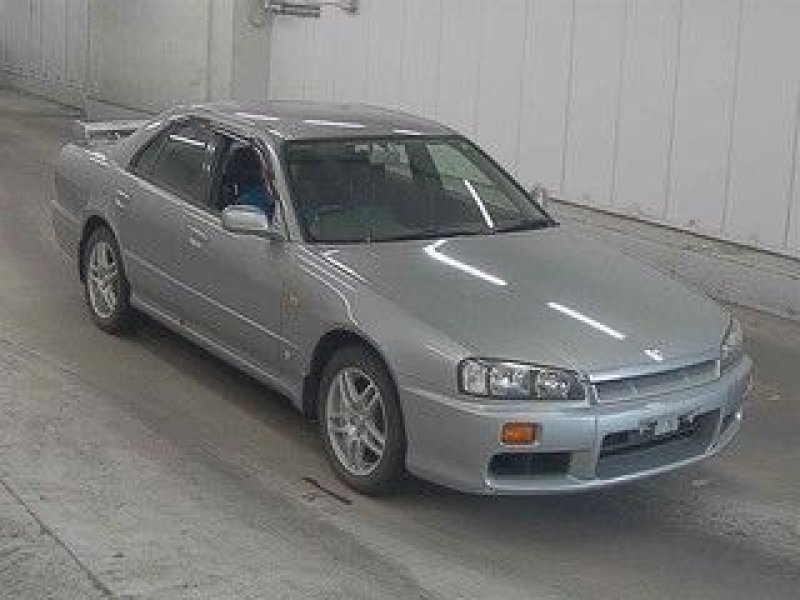 Nissan skyline gt 25